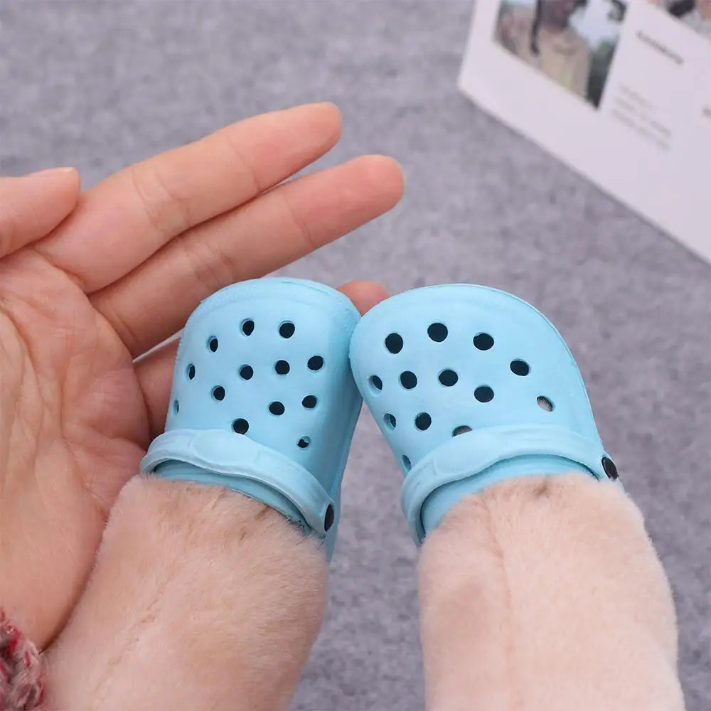 1 Pair Pet Beach Shoes Non-slip Pet Sandals Comfortable Soft-soled Dog Hole Shoe EVA Breathable Dog Rain Boots for Cats
