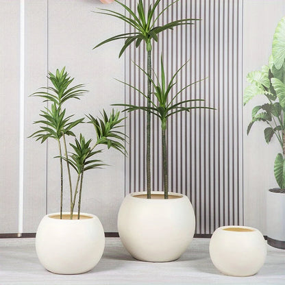 Round Plastic Flower Pot