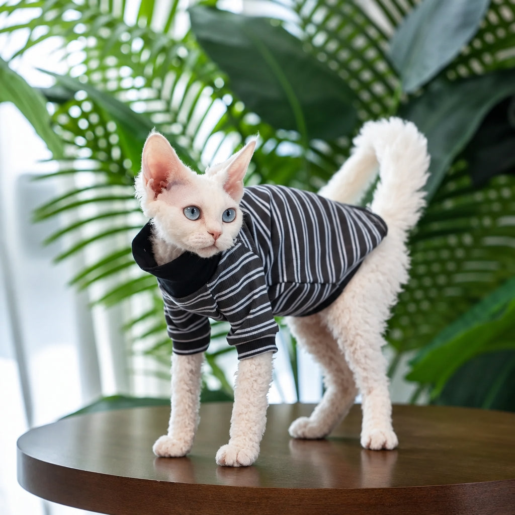 Cat high-neck T-shirt