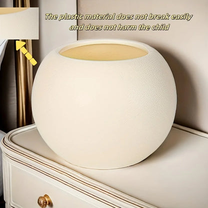 Round Plastic Flower Pot
