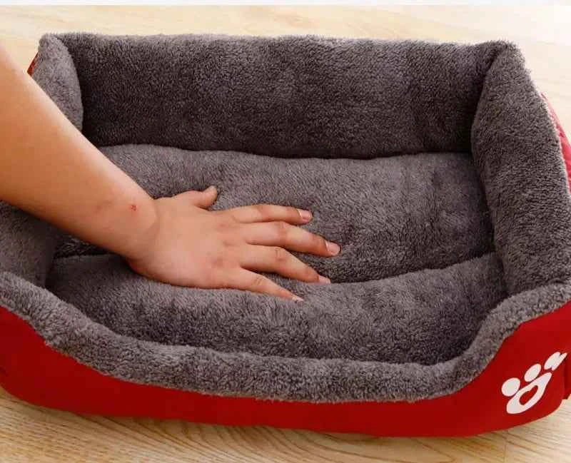 Logo Pet Bed
